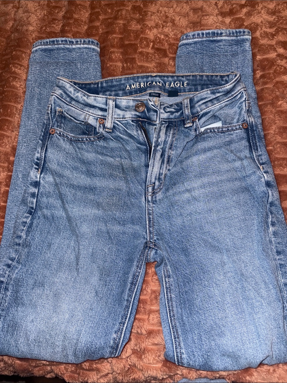American Eagle Outfitters High-Rise Light Blue Jeans